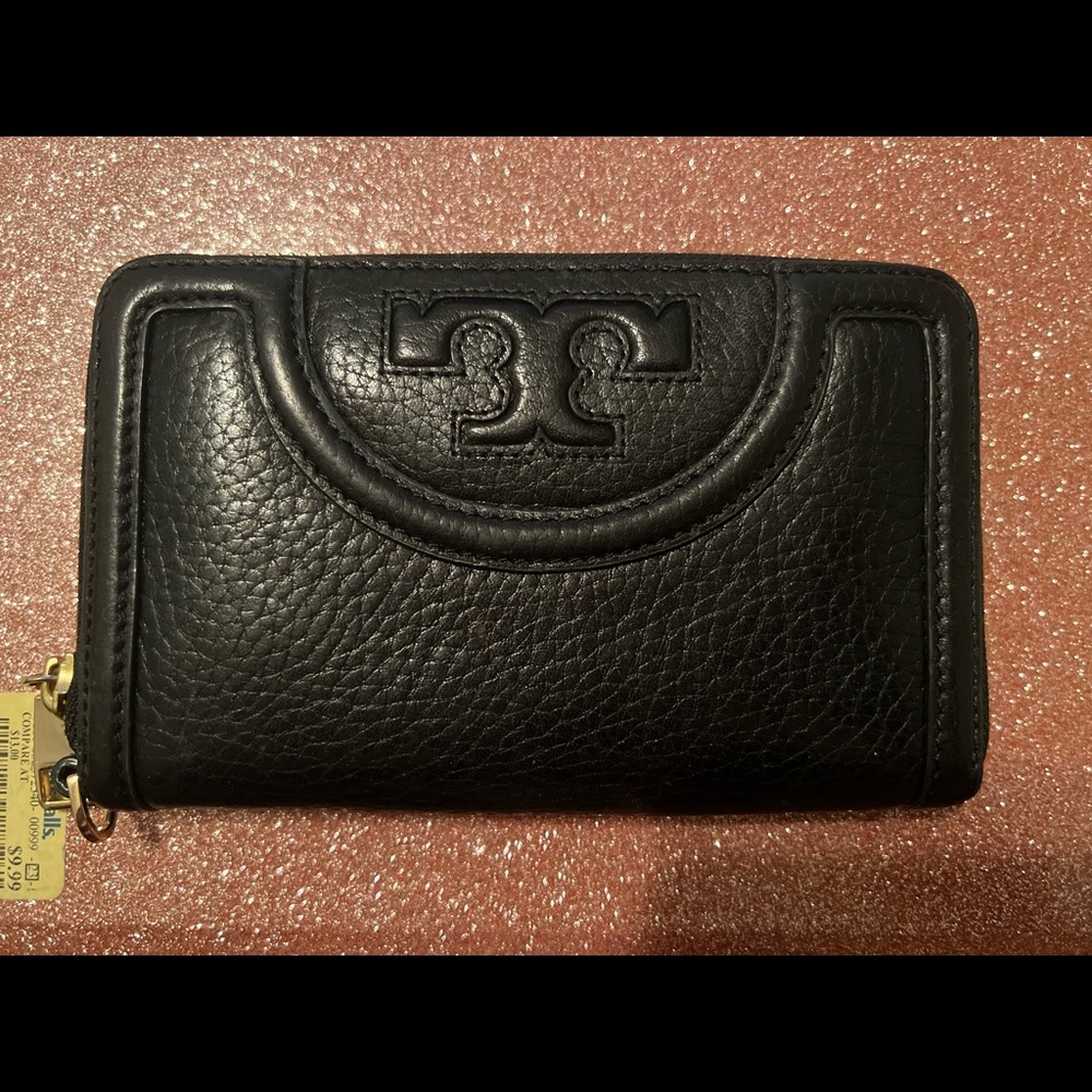 Gently used Tory Burch wallet